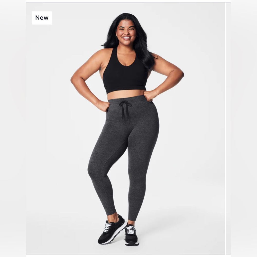 NWT SPANXsmooth™ SoftStretch High-Rise Leggings 
VERY BLACK / DARK ASH HEATHER